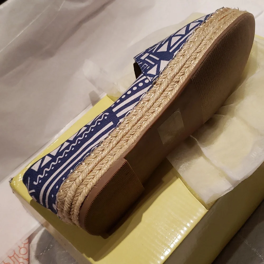 Chase & Chloe New Espadrilles Jute Platform Flats Slip-On NIB Women's 8